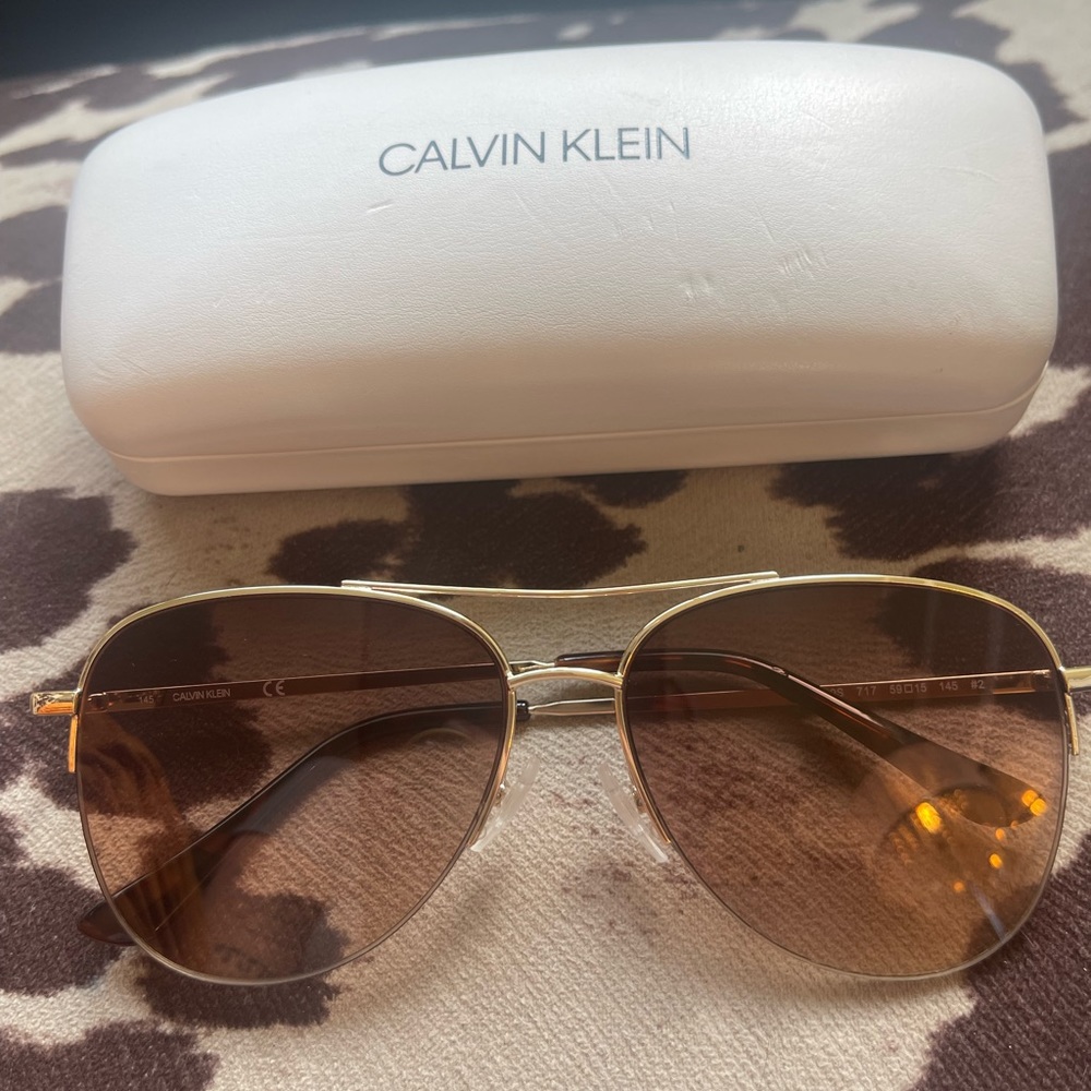Calvin Klein Gradient Aviators